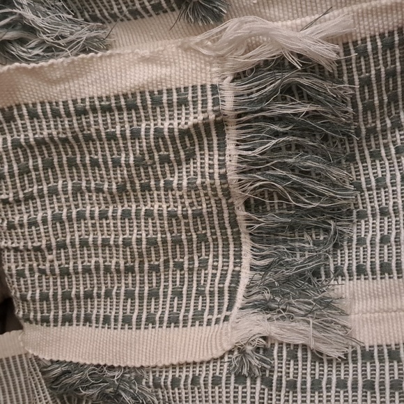 Handmade Woven Carpet Bag - Picture 2 of 4